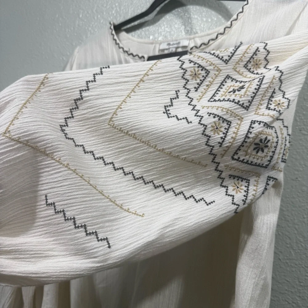 Madewell Women's Cream Embroidered Top Size Medium - Picture 4 of 11